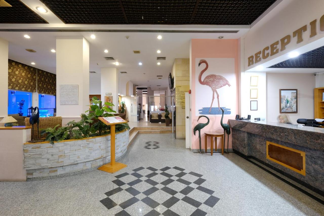 Flamingo Beach Hotel Lárnaca Exterior foto